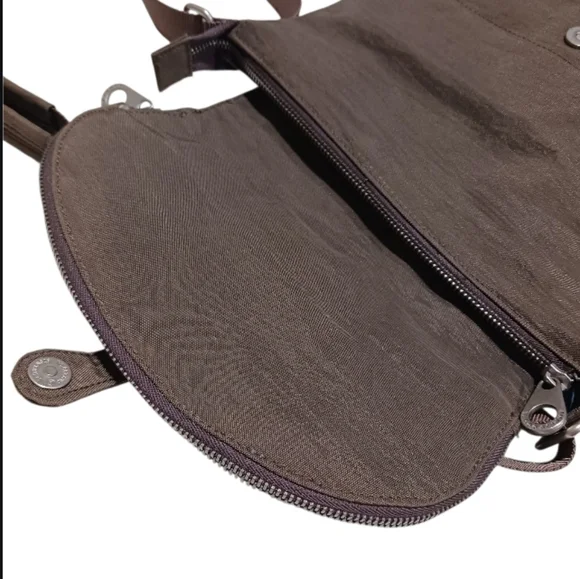 Baggallini Dublin Shoulder Crossbody Bag Detachable Wallet Retired - Picture 5 of 14